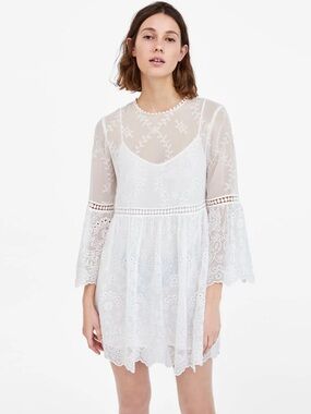 White Lace Babydoll Mini Dress Bell Sleeve Embroidered Cottagecore Size M
